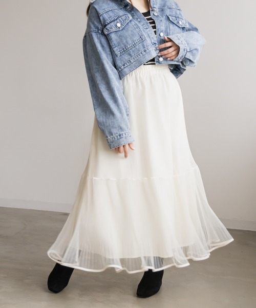 CLETTE(クレット)の「裾ウェーブチュールスカート(スカート・レディース・チャコールグレー/ブラック/アイボリー・4L/3L/LL)」の1枚目の写真