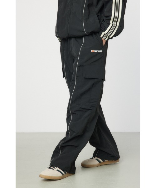 RODEO CROWNS WIDE BOWL（ロデオクラウンズワイドボウル）の「ナイロントラックパンツ（その他パンツ・メンズ・ライトグレー/ブラック・MEDIUM/LARGE）」の10枚目の写真