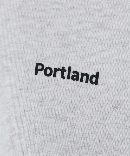 ABAHOUSE(アバハウス)の「【PORTLAND-GROCERY】バックプリント クルーネックスウェット / LE TRIO ABAHOUSE /ユニセックス(スウェット・メンズ・グレー/ネイビー/ホワイト・48/46)」の7枚目の写真