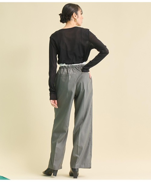 Settimissimo（セッティミッシモ）の「ダブルウエスト ピンストライプ スラックス パンツ（スラックス・レディース・ダークグレー/アイボリー・FREE）」の6枚目の写真