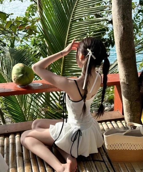 DEVICE（デバイス）の「レディース水着 フリル リボン デザイン ワンピース スイムウェア（水着・レディース・アイボリー・FREE）」の5枚目の写真