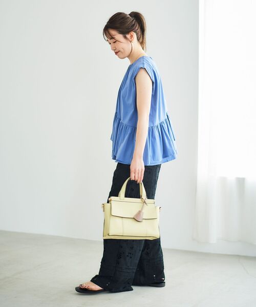 le.coeur blanc（ルクールブラン）の「ペプラムフリルノースリーブTEE（Tシャツ/カットソー・レディース・オフホワイト/ブルー/ダークグレー・38）」の10枚目の写真