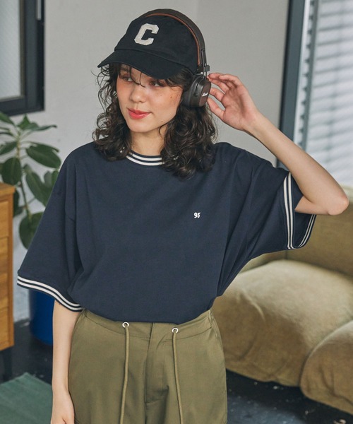 MONO-MART LADY'S(モノマートレディース)の「ナンバリング刺繍 リブライン オーバーサイズ半袖Tシャツ(Tシャツ/カットソー・レディース・ネイビー/アイボリー/ブラック/オフホワイト・FREE)」の18枚目の写真