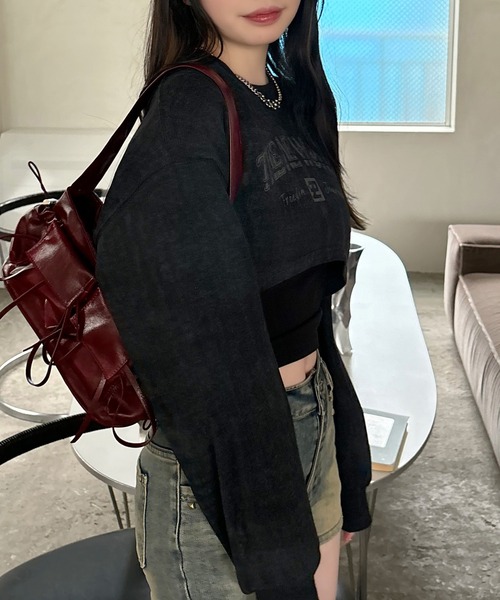 VQ（ブイキュー）の「USED manufacturing Layered cropped Long sleeve T-shirt / 【ヴィンテージ加工】 レイヤード クロップド ロンT / インナーのタンクトップもセットです。（Tシャツ/カットソー・レディース・ライトグレー/ダークグレー・FREE）」の8枚目の写真