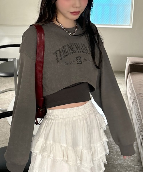 VQ（ブイキュー）の「USED manufacturing Layered cropped Long sleeve T-shirt / 【ヴィンテージ加工】 レイヤード クロップド ロンT / インナーのタンクトップもセットです。（Tシャツ/カットソー・レディース・ライトグレー/ダークグレー・FREE）」の10枚目の写真