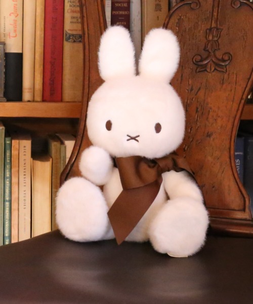 Dick Bruna(ディックブルーナ)の「BON TON TOYS 34cm Miffy in GIFTBOX 70th Anniversary(インテリア雑貨・レディース・Off White・FREE)」の5枚目の写真