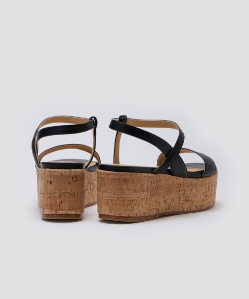 PELLICO SUNNY（ペリーコサニー）の「RIMINI サンダル 6.5㎝ BLACK（サンダル・レディース・ブラック・38/35/36/37）」の4枚目の写真