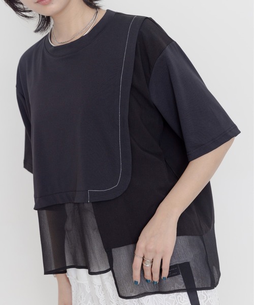 Eimee Law(エイミーロウ)の「布帛レイヤード デザインカットソートップス(Tシャツ/カットソー・レディース・ブラック/オフホワイト/ネイビー・FREE)」の17枚目の写真