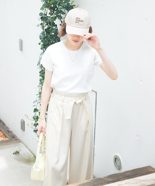 qualite(カリテ)の「ウォッシャブルニットT/春服/夏服/大人カジュアル(Tシャツ/カットソー・レディース・ブラック/オフホワイト・フリー)」の22枚目の写真