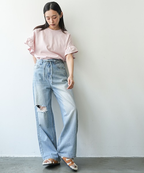 mili an deni(ミリアンデニ)の「ダメージセミワイドデニムパンツ(デニムパンツ・レディース・ブルー・M/L)」の7枚目の写真