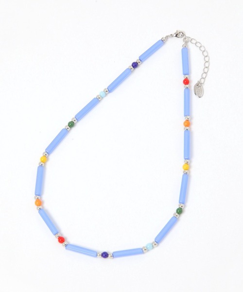 LOWRYS FARM（ローリーズファーム）の「カラーガラスネックレス　459506（ネックレス・レディース・オフホワイト/レッド/ブルー・FREE）」の3枚目の写真
