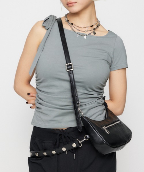 LAGUA GEM（ラグアジェム）の「STUDS BELTED ショルダーバッグ