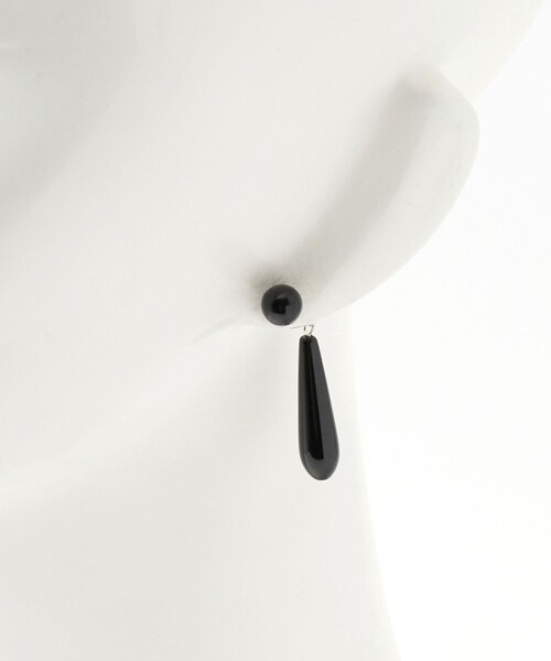 BEAUTY&YOUTH UNITED ARROWS(ビューティーアンドユースユナイテッドアローズ)の「ロング ドロップパーツ ピアス(ピアス(両耳用)・レディース・ホワイト/ブラック・FREE)」の7枚目の写真