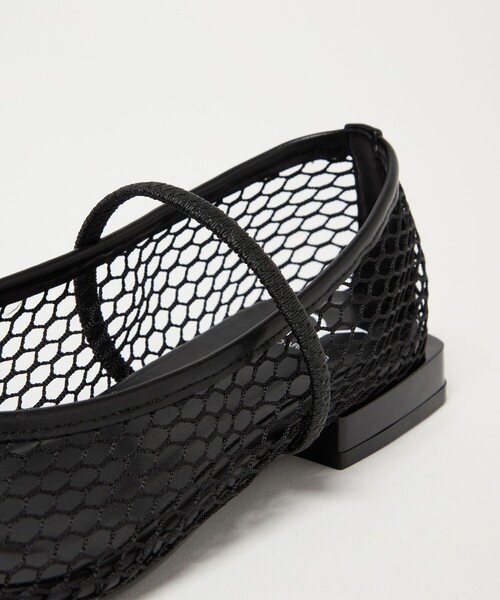 SY UNITED ARROWS（シーユナイテッドアローズ）の「＜SY＞フィッシュネットピープフラット15●↑（パンプス・レディース・シルバー/ブラック・22cm/22.5cm/23cm/23.5cm/24cm/24.5cm/25cm）」の11枚目の写真