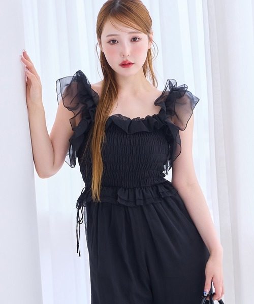 one after another NICE CLAUP（ワンアフターアナザーナイスクラップ）の「【Fluffy Romance collection】フリルロンパース（その他パンツ・レディース・サックスブルー/ブラック/オフホワイト・FREE）」の2枚目の写真