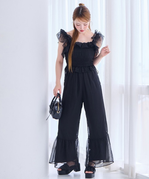 one after another NICE CLAUP（ワンアフターアナザーナイスクラップ）の「【Fluffy Romance collection】フリルロンパース（その他パンツ・レディース・サックスブルー/ブラック/オフホワイト・FREE）」の22枚目の写真