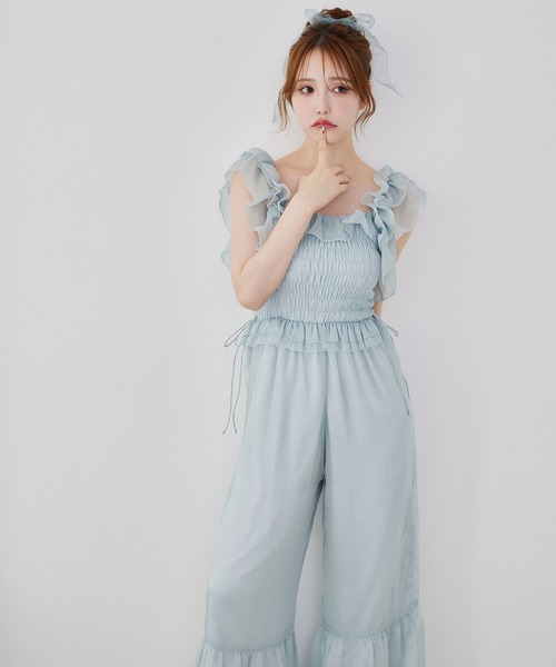 one after another NICE CLAUP（ワンアフターアナザーナイスクラップ）の「【Fluffy Romance collection】フリルロンパース（その他パンツ・レディース・サックスブルー/ブラック/オフホワイト・FREE）」の17枚目の写真