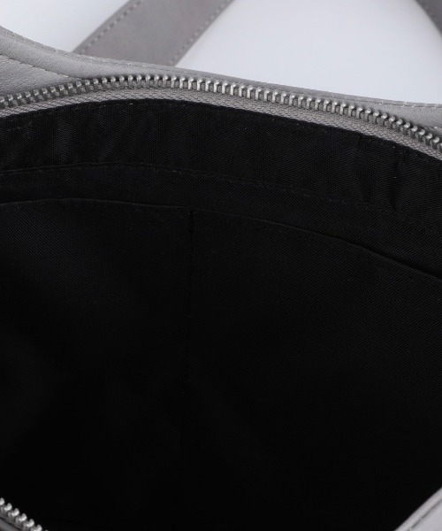 セール】【IUGAMAKARAS】Laced Ribbon Shoulder Bag