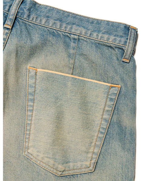 uniform experiment（ユニフォームエクスペリメント）の「FADE DENIM BOLD-FIT TUCK JEANS（デニムパンツ・メンズ・インディゴブルー・2/1/3/4/5）」の6枚目の写真