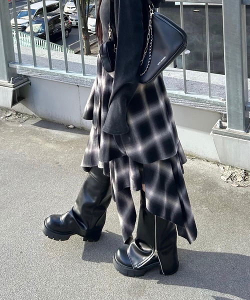 repipi armario（レピピ アルマリオ）の「チェックシャツレイヤーフウスカート（スカート・キッズ・ブルー/ブラック/ブラウン/レッド/ピンク/ブラック×ブルー/ブルー系その他・SMALL/LARGE/MEDIUM）」の10枚目の写真