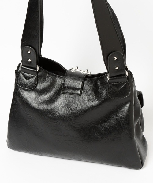 FOREVER 21(フォーエバー トゥエンティーワン)の「【2025SS】スタッズショルダーバッグ(ショルダーバッグ・レディース・レッド/ブラック・FREE)」の12枚目の写真