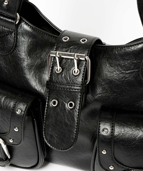 FOREVER 21(フォーエバー トゥエンティーワン)の「【2025SS】スタッズショルダーバッグ(ショルダーバッグ・レディース・レッド/ブラック・FREE)」の14枚目の写真