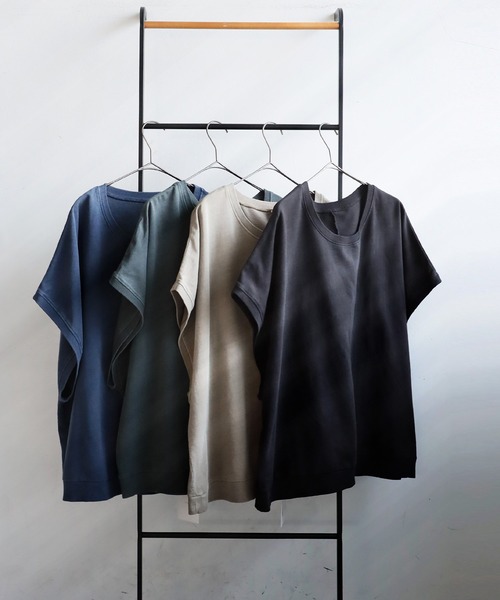 antiqua(アンティカ)の「ヴィンテージ風ミニ裏毛Tシャツ(Tシャツ/カットソー・レディース・ブラック/グレイッシュベージュ/ダークグレー/ネイビー・ONESIZE)」の22枚目の写真