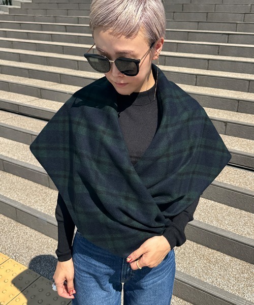 JENNE(ジェンヌ)の「マルチウェイショール(その他アウター・レディース・ネイビー/ブラック・MEDIUM/LARGE)」の1枚目の写真