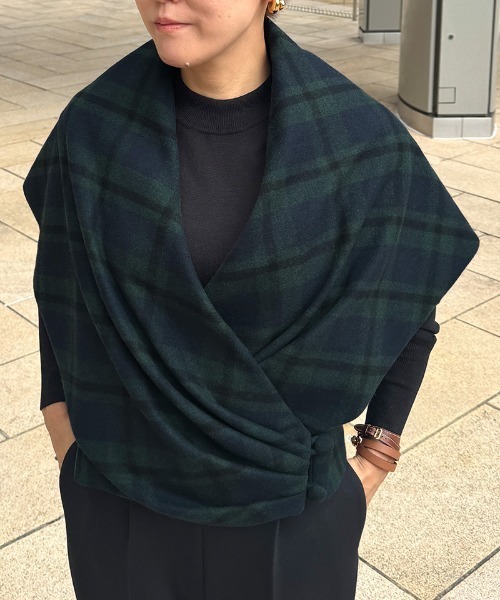 JENNE(ジェンヌ)の「マルチウェイショール(その他アウター・レディース・ネイビー/ブラック・MEDIUM/LARGE)」の16枚目の写真