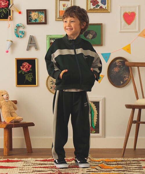 こども ビームス（コドモビームス）の「トラック ジャージ パンツ 2025FW（90～140cm）（その他パンツ・キッズ・ダークグリーン/ダークブラウン・90/100/110/120/130/140）」の10枚目の写真