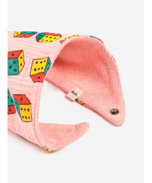 BOBO CHOSES(ボボショーズ)の「Roll the Dice bib set(スタイ/よだれかけ・キッズ・ピンク・ONE SIZE)」の5枚目の写真