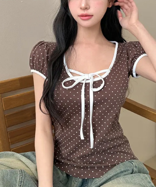 VIVID LADY(ビビッドレディー)の「水玉柄パフスリーブ半袖Tシャツ(Tシャツ/カットソー・レディース・ブラウン/レッド/ブラック/クリーム・FREE)」の20枚目の写真