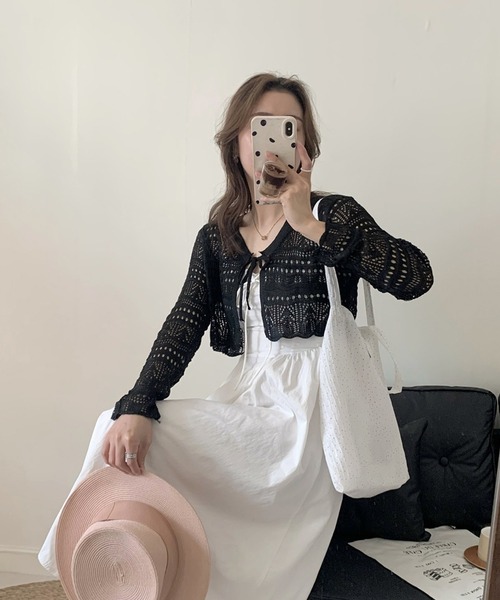 Chiina（チーナ）の「Chiina / クロップド クロシェ編みカーディガン（カーディガン/ボレロ・レディース・ブラック/ホワイト/アイボリー/ライトグリーン/レッド・FREE）」の16枚目の写真