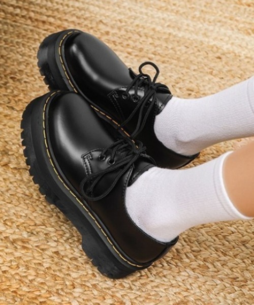 yuue' ( wear )(ユーイ)の「厚底レースアップローファー/トラックソールシューズ(ローファー・レディース・ブラック・23.5cm/24.5cm/24.0cm/23.0cm)」の5枚目の写真