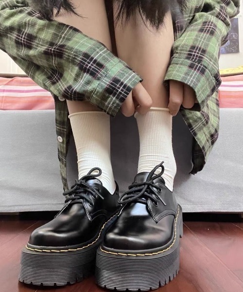 yuue' ( wear )(ユーイ)の「厚底レースアップローファー/トラックソールシューズ(ローファー・レディース・ブラック・23.5cm/24.5cm/24.0cm/23.0cm)」の12枚目の写真