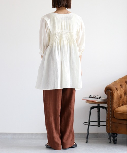 cepo（セポ）の「パフスリーブシャーリングワンピース（シャツワンピース・レディース・サックスブルー/ブラウン/オフホワイト・M）」の19枚目の写真