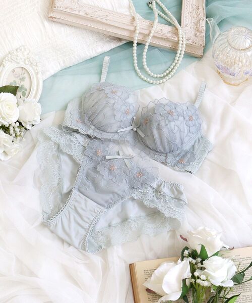 セール】スティーナ ノーマルショーツ（ショーツ）｜Risa Magli