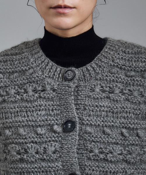SALON adam et rope'(サロン アダム エ ロペ)の「【WEB限定】クロップドパターンハンドニットジレ(ベスト・レディース・オフホワイト/チャコールグレー・FREE)」の14枚目の写真