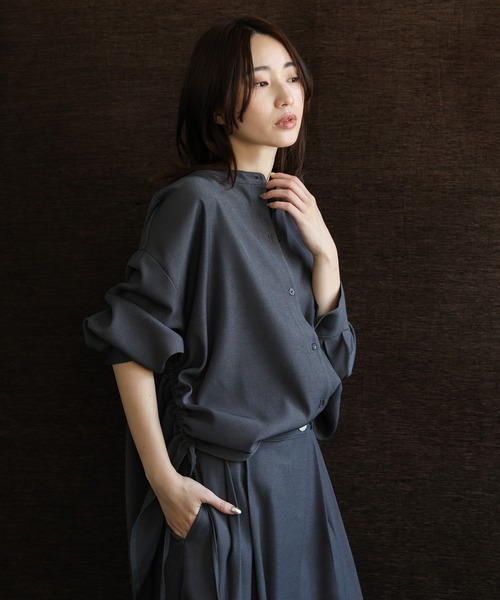select MOCA Et(セレクトモカエト)の「【Et】Side Shirring Band Collar Shirt(シャツ/ブラウス・レディース・ブラウン/チャコール・FREE)」の10枚目の写真