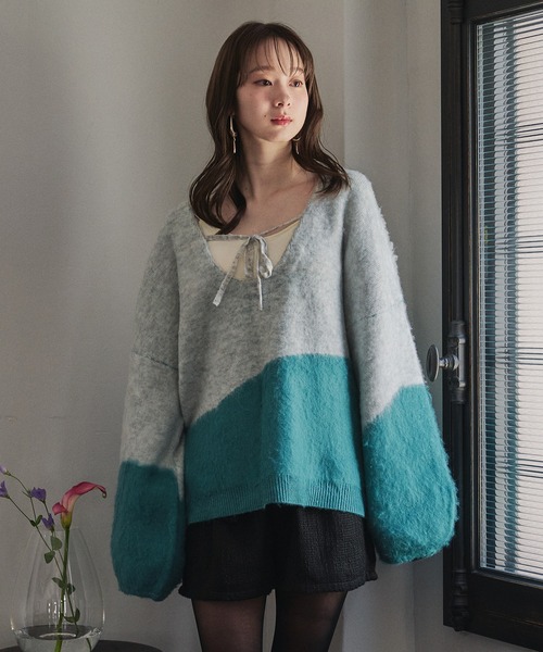 mideal（マイディール）の「nuance knit pullover / ニュアンスニットブルオーバー（ニット/セーター・レディース・ブルー/オレンジ/オリーブ・FREE）」の10枚目の写真