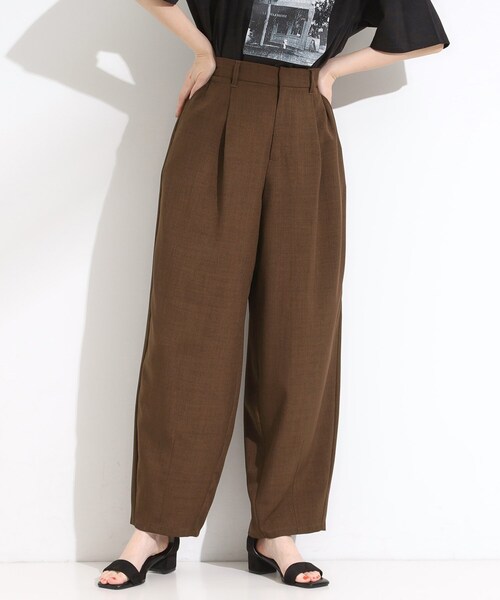 Cutie Blonde（キューティーブロンド）の「【セットアップ可】さらりと軽やか 麻調ゆるカーブパンツ（その他パンツ・レディース・ブラック/ブラウン系その他・03/02/01/04）」の2枚目の写真