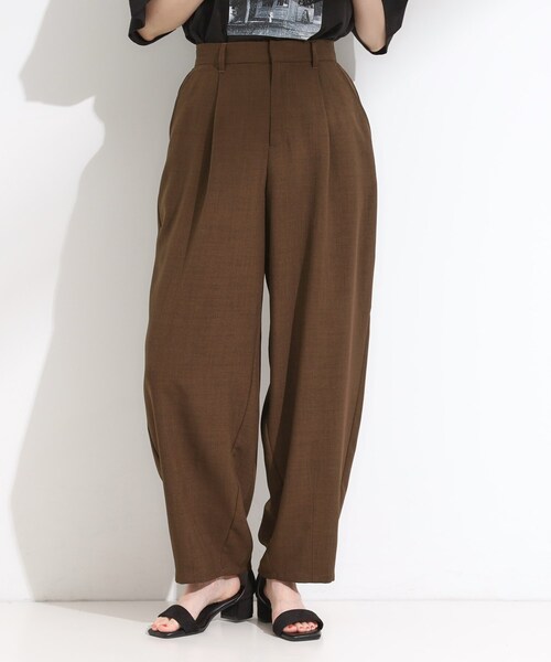 Cutie Blonde（キューティーブロンド）の「【セットアップ可】さらりと軽やか 麻調ゆるカーブパンツ（その他パンツ・レディース・ブラック/ブラウン系その他・03/02/01/04）」の7枚目の写真
