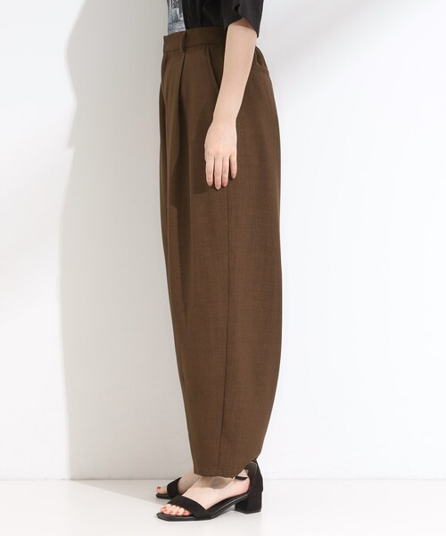 Cutie Blonde（キューティーブロンド）の「【セットアップ可】さらりと軽やか 麻調ゆるカーブパンツ（その他パンツ・レディース・ブラック/ブラウン系その他・03/02/01/04）」の12枚目の写真