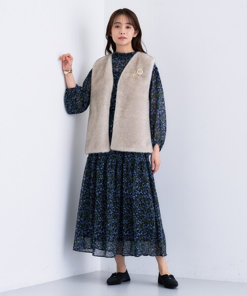 INDIVI（インディヴィ）の「ミンク調フェイクファージレ（ベスト・レディース・ナチュラル/グレー・38/34/13/05/15 ）」の16枚目の写真