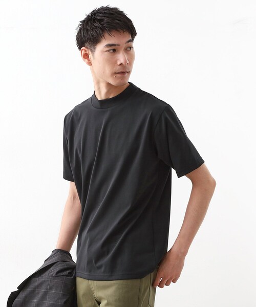 THE SHOP TK (ザ ショップ ティーケー )の「モックネックプレーティング半袖Tシャツ 【接触冷感/洗濯機OK】(Tシャツ/カットソー・メンズ・ブラック/オフホワイト/ライトグレー・04/03/02)」の1枚目の写真