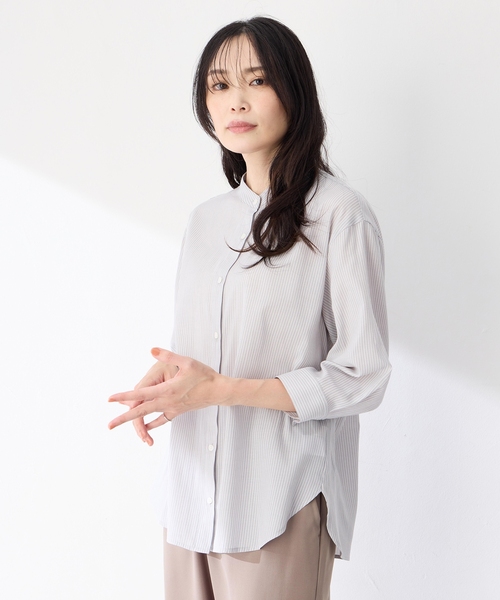 A/C DESIGN BY ALPHA CUBIC(エーシーデザインバイアルファキュービック)の「ストライプバンドカラーシャツ(シャツ/ブラウス・レディース・ベージュ/ライトグレー/ブラック・11号/9号/13号)」の8枚目の写真