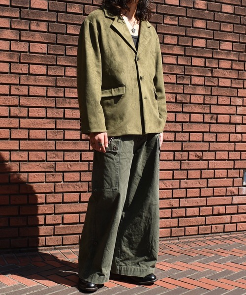 Noen（ノエン）の「フェイクスエードテーラードジャケット（テーラードジャケット・メンズ・ブラウン/カーキ・MEDIUM/LARGE）」の11枚目の写真