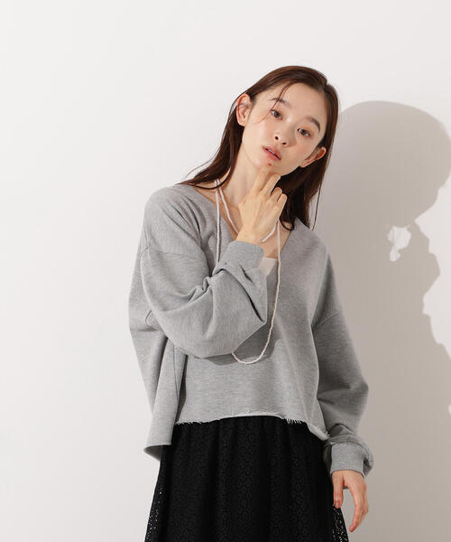 N.（N. Natural Beauty Basic）（エヌエヌナチュラルビューティーベーシック）の「Vネックスウェットプルオーバー（スウェット・レディース・ネイビー/ホワイト/グレー・MEDIUM）」の10枚目の写真