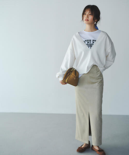 N.（N. Natural Beauty Basic）（エヌエヌナチュラルビューティーベーシック）の「Vネックスウェットプルオーバー（スウェット・レディース・ネイビー/ホワイト/グレー・MEDIUM）」の17枚目の写真