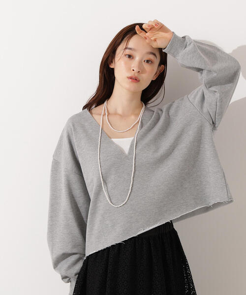 N.（N. Natural Beauty Basic）（エヌエヌナチュラルビューティーベーシック）の「Vネックスウェットプルオーバー（スウェット・レディース・ネイビー/ホワイト/グレー・MEDIUM）」の3枚目の写真